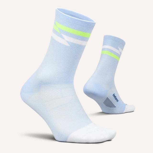 Side and bottom view of Feetures Elite ULC mini crew sock in day track colour