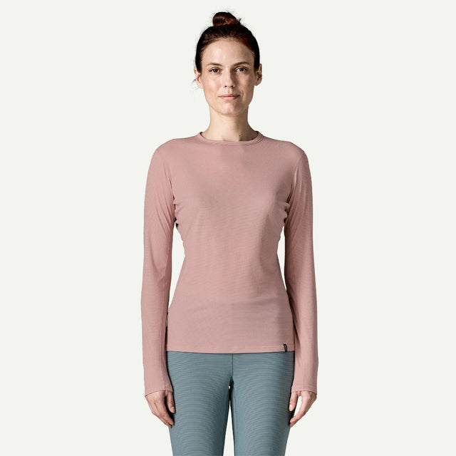 Front on-model view of Patagonia Capilene Lightweight Crewneck Women's in fuzzy mauve colour