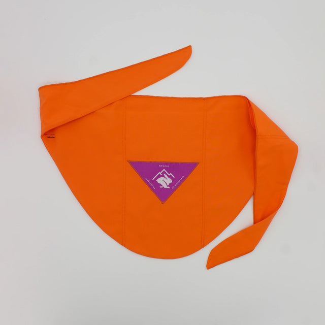 Logo view of the rabbit chill wrap in nectarine colour