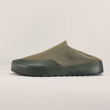 Side view of Arc'teryx Kragg slide shoe with collapsed heel