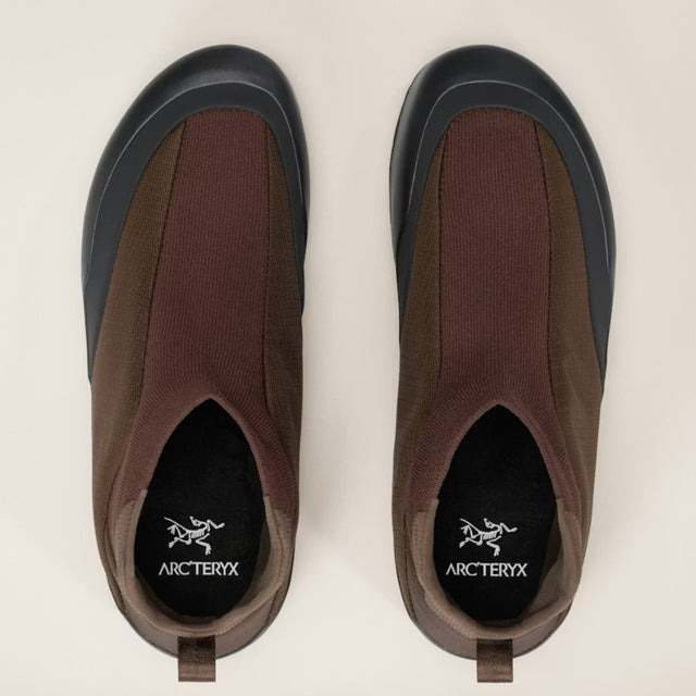 Top view of men's carob black Arc'teryx Kragg Insulated shoes