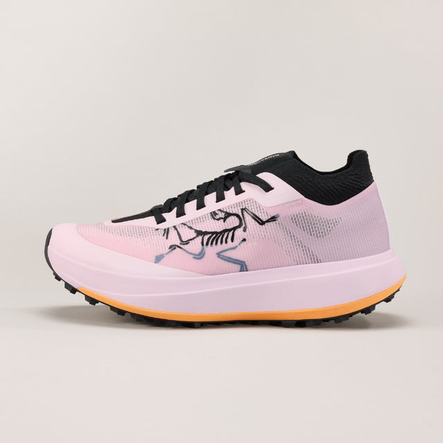 Side view of women's Arc'teryx Sylan Pro running shoe in pink glow colour