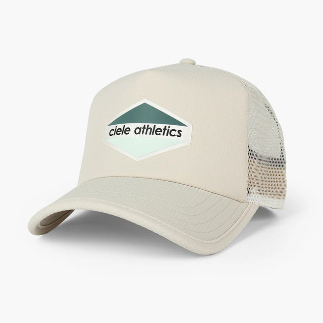Front view of ciele athletics TRLCap SC Field trucker running hat in Rainy Day colour