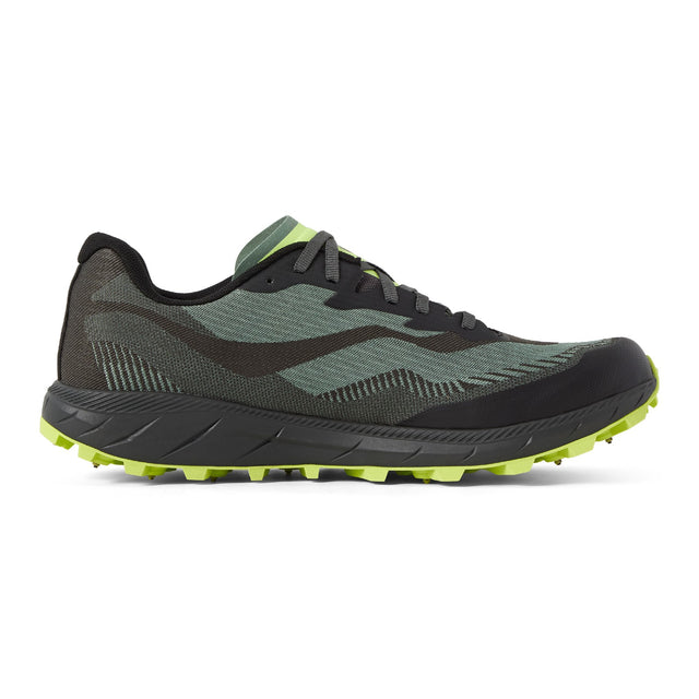Inner side view of men's black/green Icebug Pytho 7 studded running shoe