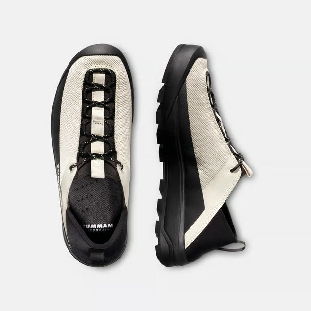 Top & side view of men's Mammut Alnasca hybrid approach shoes