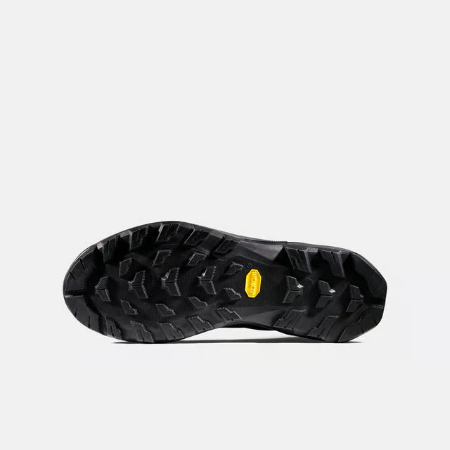 Sole of men's black Mammut Ducan III High GORE-TEX hiking boot
