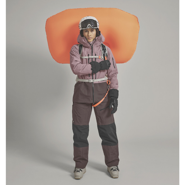 Model view of Ortovox avabag litric zero 27 avalanche pack deployed