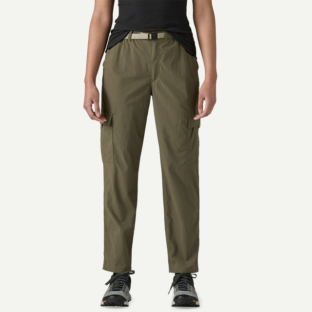 Front on-model view of women's patagonia Everyday Cargo Pants in basin green colour