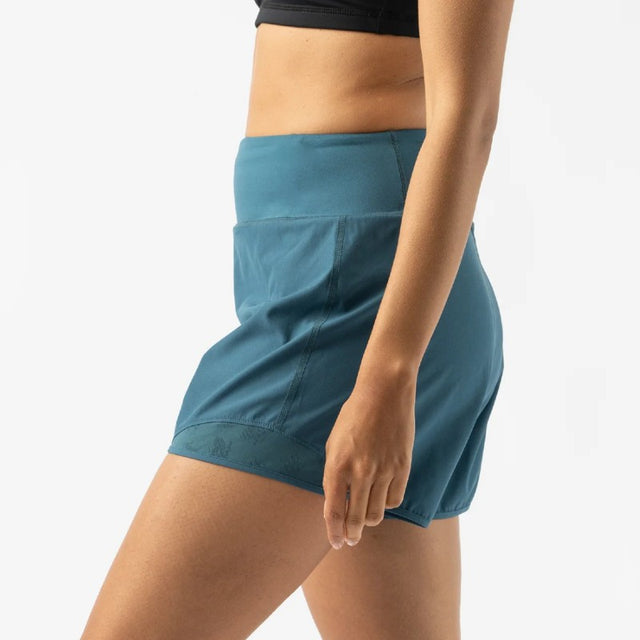 Side view of rabbit running hopper shorts in mediterranea colour