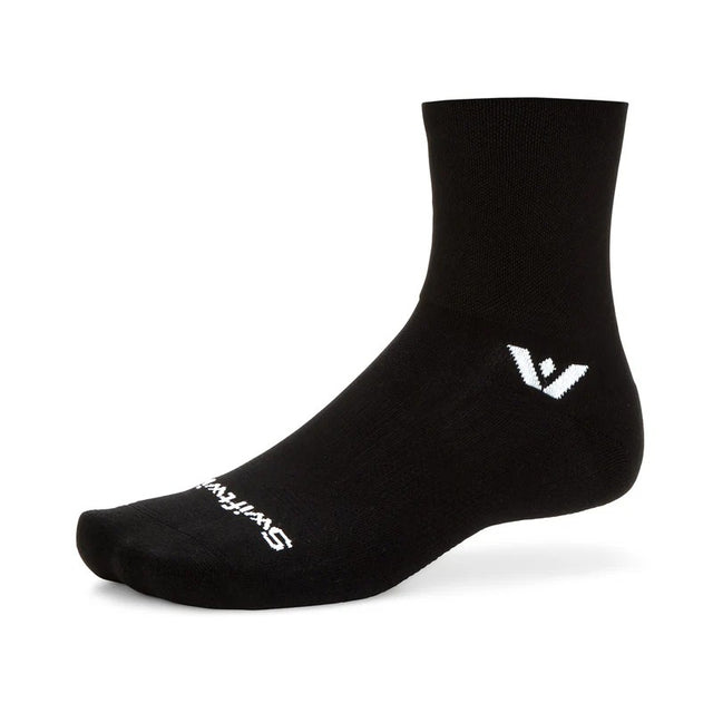 Swiftwick Aspire Quarter Crew High