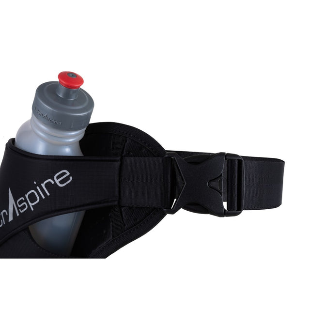 UltrAspire Essential Bottle Pack 2.0 waist belt buckle detail