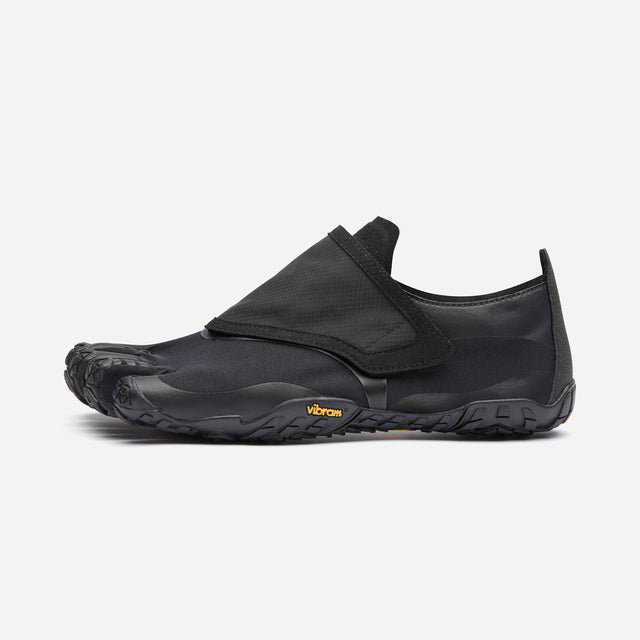 Side view of men's black Vibram Trailope toe shoe