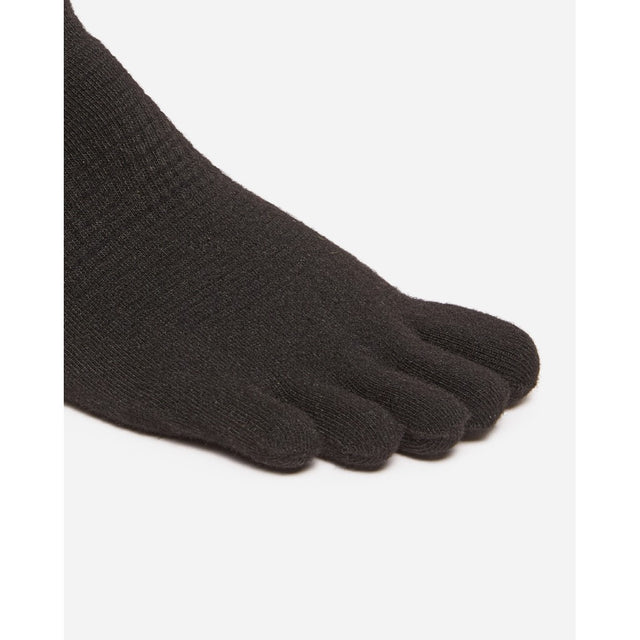 Black vibram five-toe crew sock toe detail