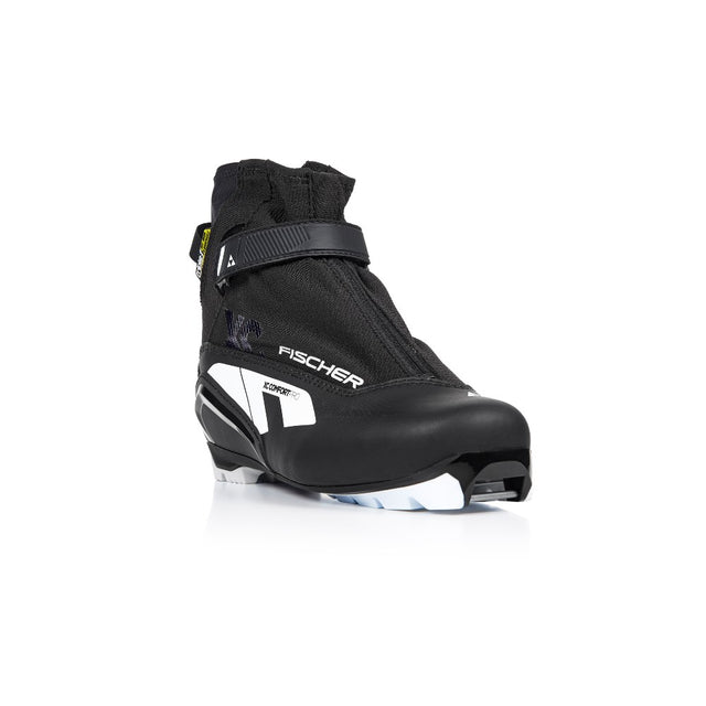 Front view of men's Fischer XC Comfort Pro nordic ski boot