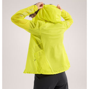 Back on-model view of women's Arc'teryx Norvan Windshell Hoody in euphoria (yellow)