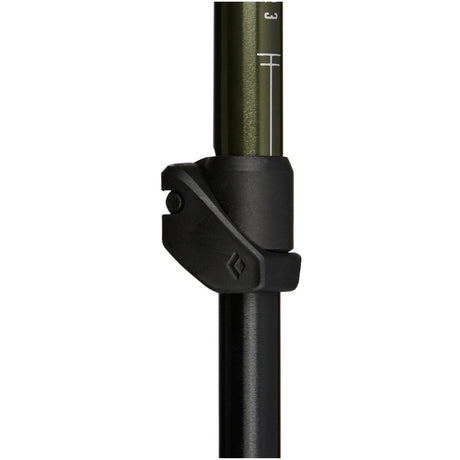 Locking mechanism view of Black Diamond Explorer 3 Trekking poles in Tundra colour