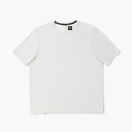 Front view of the ciele FST Tshirt 2 in light grey colour