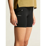 Craft Pro Trail Short Tights 2 Women's in Black/Black colour pocket detail