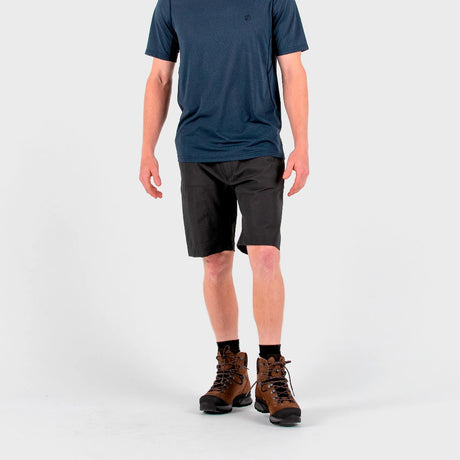 Front view of model wearing men's fjallraven abisko lite shorts