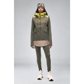 On-model front view of Indyeva Women's Linoa Tunic in Agate/Limetta CB colour