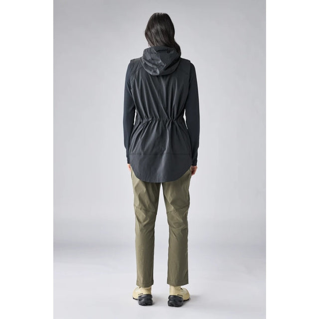 On-model back view of Indyeva Women's Linoa Tunic in Black colour