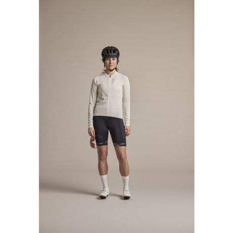 Front view of model wearing the Maloja SundaM cycle tights for wome in deep black colour