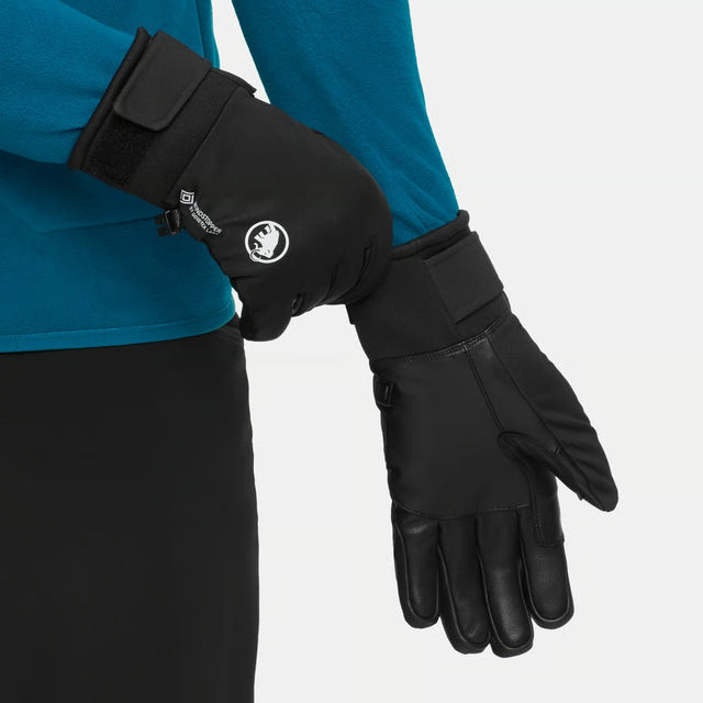 Palm and back on-model view of Mammut Astro Guide SO Gloves in black colour