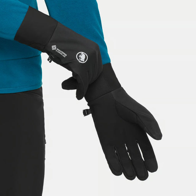 On-model view of Mammut Astro Light SO loves in black colour