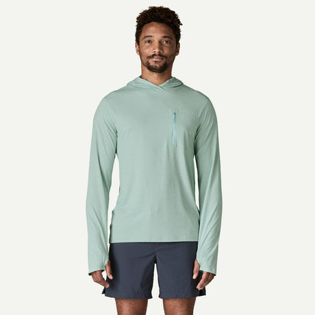 Front view of on-model men's Patagonia's cap cool sun hoody in Thermal Blue Tin Ice X-Dye