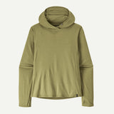 Front view of women's Patagonia's cap cool sun hoody in gumtree green