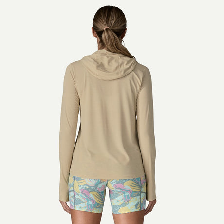 Back on-model view of Patagonia Capilene Cool Ultra Hoody women's in pumice dyno white x-dye colour