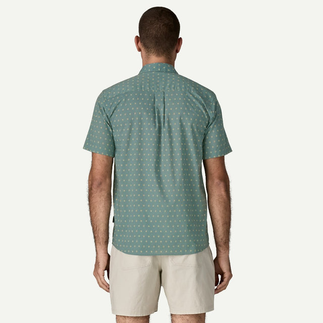 Back on-model view of Patagonia Go-To shirt men's in suns:blue sage colour