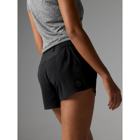 Back view on-model of Rabbit FKT 4" women's short in black colour