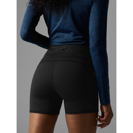 Back on-model view of Rabbit speed leggy high rise 4" women's in black colour