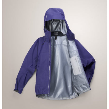 Women's Arc'teryx Beta SL gore-tex jacket in Soulsonic colour