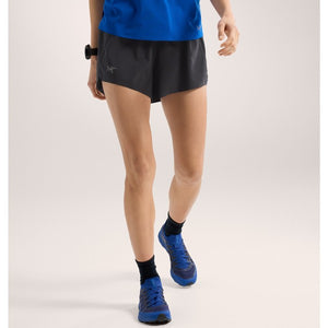 Front on-model view of women's black Arc'teryx Norvan 3" shorts