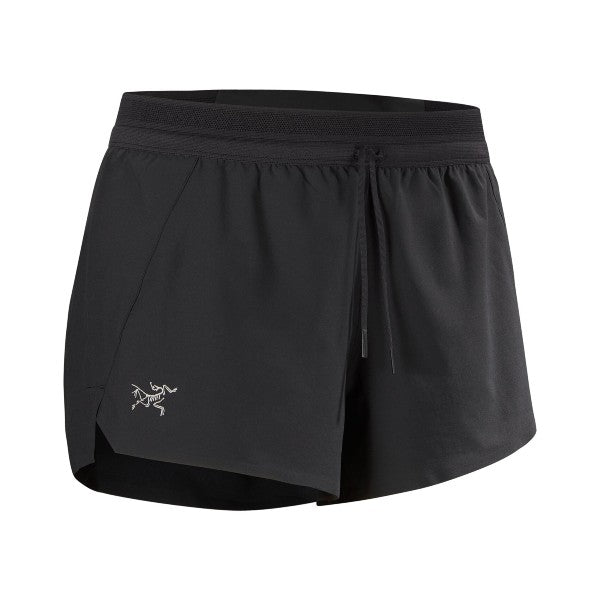 Front view of women's black Arc'teryx Norvan 3" shorts