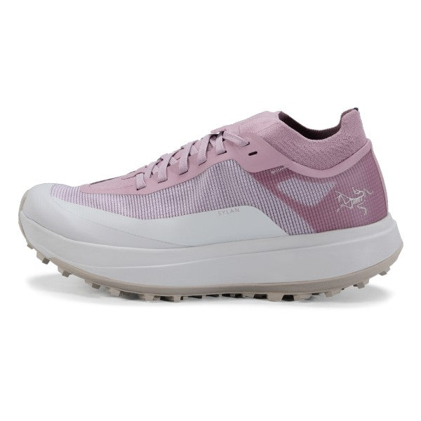 Side view of women's Arc'teryx Sylan running shoe in Interstellar/Solitude colour