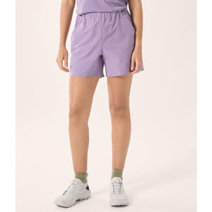 Front on-model view of women's Arc'teryx Teplo 5" shorts in velocity (purple) 