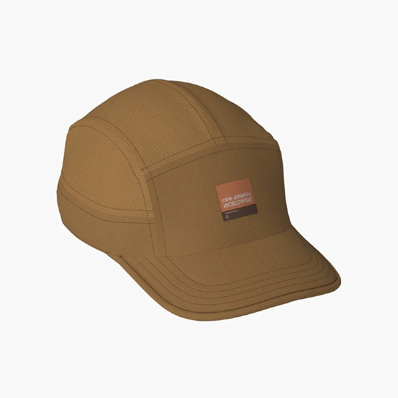 ciele GOCap SC - Winc running hat in 'sable' (sand) colour