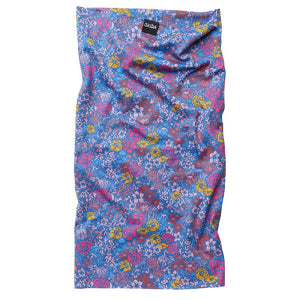 Skida Snow Tour neck gaiter in daydream print