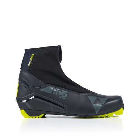 Side view of men's Fischer RC5 Classic ski boot