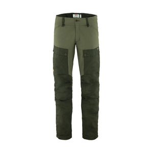 Front view of men's green fjallraven Keb Trousers