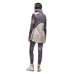 Back view of Indyeva Mezcla Fleece tunic in Titanium/Flax colour