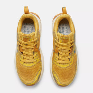 Top view of women's New Balance Fresh Foam X Hierro v8 running shoes in ginger/lemon colour