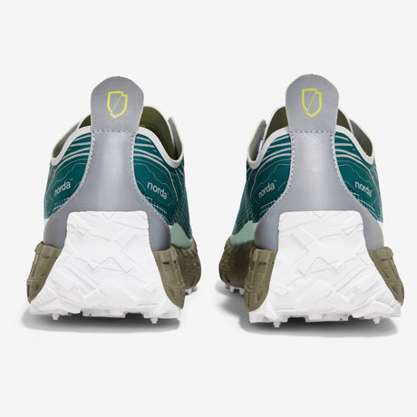 Heel view of teal ('horizon') norda 001a trail running shoes