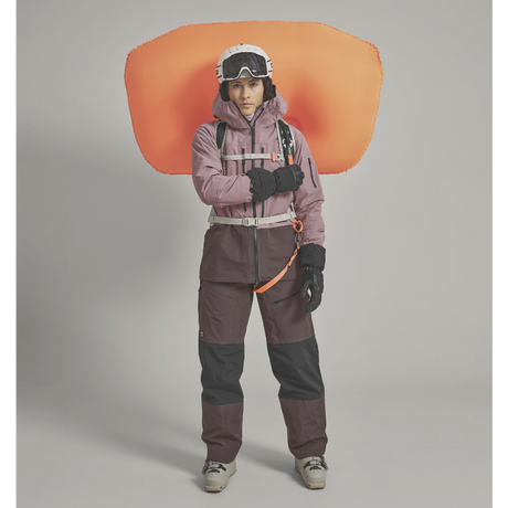 Model view of Ortovox avabag litric zero 27 avalanche pack deployed