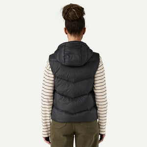 Back on-model view of women's black Patagonia Sindit down vest