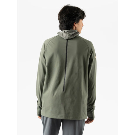 Back on-model view of men's green Rabbit running cocoon 2.0 long sleeve hoody
