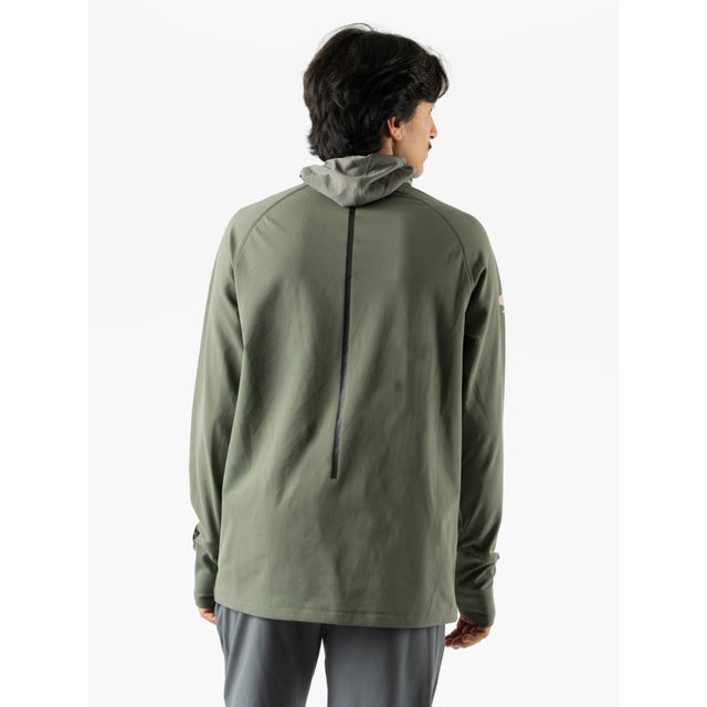 Back on-model view of men's green Rabbit running cocoon 2.0 long sleeve hoody